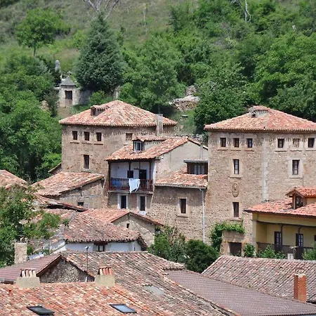 El Abrigano Del Canon Pesquera de Ebro